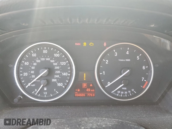 2012 BMW X5 35i with VIN 5UXZV4C5XCL749204, listed as a Copart auction lot 62012985 with 94,636 mi miles and Clean title. Bid and sale history available at DreamBid. Image 9.