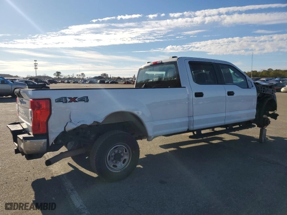 2022 Ford Super Duty F-350 SRW XL with VIN 1FT8W3BN8NEE87423, listed as a Copart auction lot 84142464 with NaN miles and Salvage Title. Bid and sale history available at carsss.com. Image 3.