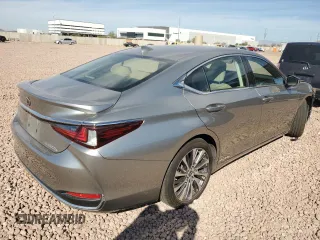 2019 Lexus ES 300h z VIN JTHB21B19K2032451, wystawiony jako Copart lot #45764795 z przebiegiem 43 645 mil mil oraz Szkoda całkowita • Salvage title. Historia ofert i sprzedaży dostępna na DreamBid. Obrazek 3.