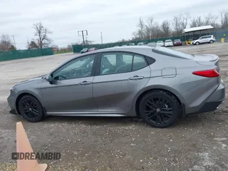 2025 Toyota Camry LE с VIN 4T1DBADK5SU510042, выставлен на аукционе IAAI как лот 41834173 с пробегом 6 975 миль миль и . История ставок и продаж доступна на DreamBid. Изображение 14.