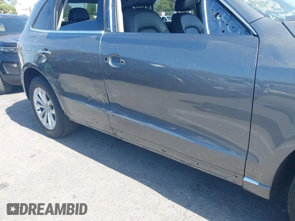 2016 Audi Q5 Premium Plus z VIN WA1L2AFP4GA074893, wystawiony jako IAAI lot #42537147 z przebiegiem 68 609 mil mil oraz . Historia ofert i sprzedaży dostępna na DreamBid. Obrazek 6.