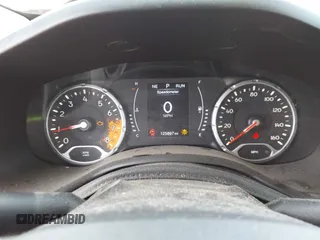 2017 Jeep Renegade Sport с VIN ZACCJBAB6HPG64055, выставлен на аукционе IAAI как лот 42104469 с пробегом 125 897 миль миль и . История ставок и продаж доступна на DreamBid. Изображение 7.