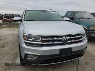 2018 Volkswagen Atlas SEL Premium z VIN 1V2NR2CA9JC572372, wystawiony jako Copart lot #58873865 z przebiegiem 77 006 mil mil oraz Nie do naprawy • Non repairable. Historia ofert i sprzedaży dostępna na DreamBid. Obrazek 5.