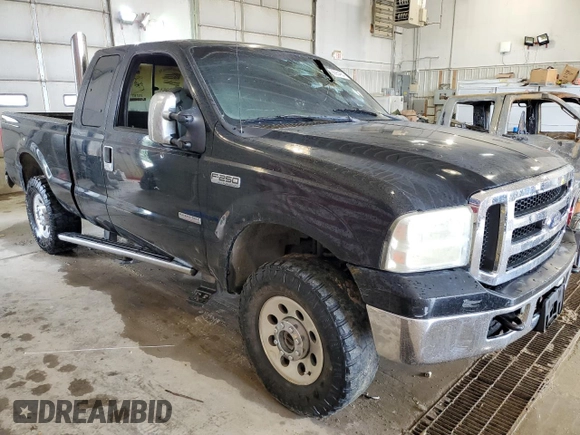 2006 Ford Super Duty F-250 XL with VIN 1FTSX21P66EA06859, listed as a Copart auction lot 66954964 with 0 mi miles and Salvage Title. Bid and sale history available at carsss.com. Image 4.