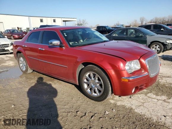 2009 Chrysler 300 Limited with VIN 2C3KA33VX9H584242, listed as a Copart auction lot 81348114 with 184,842 mi miles and Salvage Title. Bid and sale history available at carsss.com. Image 4.