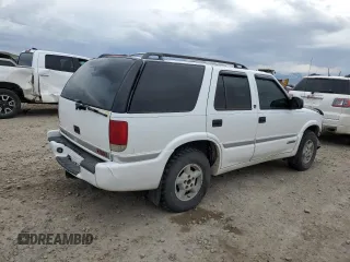 2000 GMC Jimmy Diamond Edition Luxury with VIN 1GKDT13W4Y2277222, listed as a Copart auction lot 51162135 with 158,699 mi miles and Salvage Title. Bid and sale history available at carsss.com. Image 3.