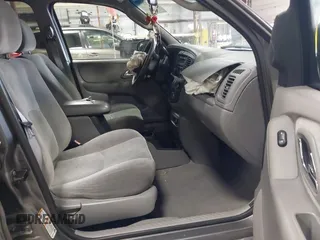 2002 Mazda Tribute LX with VIN 4F2CU08132KM39554, listed as a IAAI auction lot 42015060 with 99,128 mi miles and . Bid and sale history available at carsss.com. Image 5.