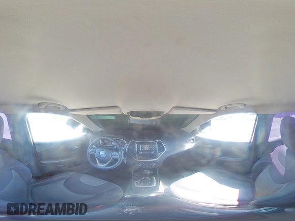 2015 Jeep Cherokee Sport z VIN 1C4PJLAB5FW573186, wystawiony jako Copart lot #61440805 z przebiegiem 144 333 mil mil oraz Szkoda całkowita • Salvage title. Historia ofert i sprzedaży dostępna na DreamBid. Obrazek 15.