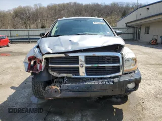 2005 Dodge Durango SLT with VIN 1D4HB48D65F529648, listed as a Copart auction lot 53580385 with 202,086 mi miles and Salvage title. Bid and sale history available at DreamBid. Image 5.
