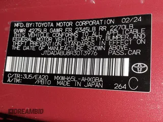 2024 Toyota Prius LE z VIN JTDADABU8R3013976, wystawiony jako IAAI lot #41621800 z przebiegiem 7475 mil mil oraz . Historia ofert i sprzedaży dostępna na DreamBid. Obrazek 9.