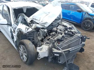 2019 Hyundai Sonata SE with VIN 5NPE24AF3KH738066, listed as a IAAI auction lot 41568251 with 100,688 mi miles. Bid and sale history available at carsss.com. Image 18.