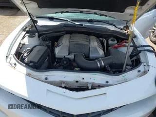 2010 Chevrolet Camaro 2SS z VIN 2G1FK1EJ6A9170374, wystawiony jako IAAI lot #42241453 z przebiegiem 182 673 mil mil oraz . Historia ofert i sprzedaży dostępna na DreamBid. Obrazek 10.