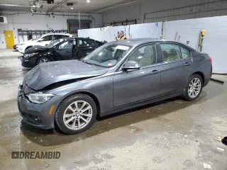 2018 BMW 3 Series 320i xDrive with VIN WBA8E5G52JNU46686, listed as a Copart auction lot 81999984 with 121,394 mi miles and Salvage Title. Bid and sale history available at carsss.com. Image 1.