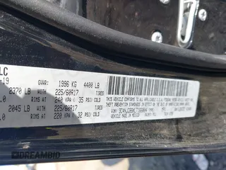 2020 Jeep Compass Latitude with VIN 3C4NJCBBXLT166004, listed as a IAAI auction lot 42025390 with 106,271 mi miles and . Bid and sale history available at carsss.com. Image 9.