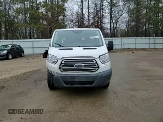 2018 Ford Transit Passenger XL z VIN 1FBZX2YGXJKB06482, wystawiony jako Copart lot #86589674 z przebiegiem 106 039 mil mil oraz Szkoda całkowita • Salvage title. Historia ofert i sprzedaży dostępna na DreamBid. Obrazek 10.