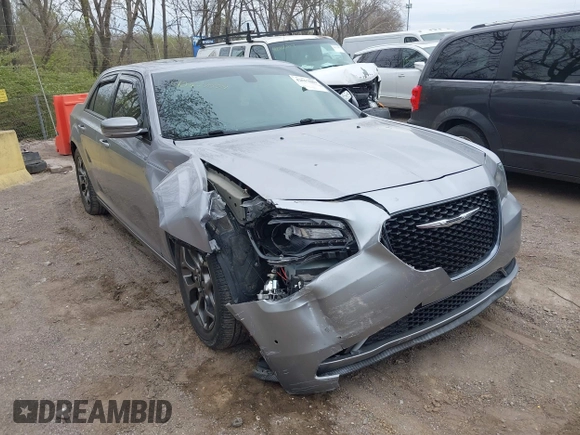 2016 Chrysler 300 S z VIN 2C3CCAGG7GH152395, wystawiony jako IAAI lot #42067089 z przebiegiem 127 300 mil mil oraz . Historia ofert i sprzedaży dostępna na DreamBid. Obrazek 1.