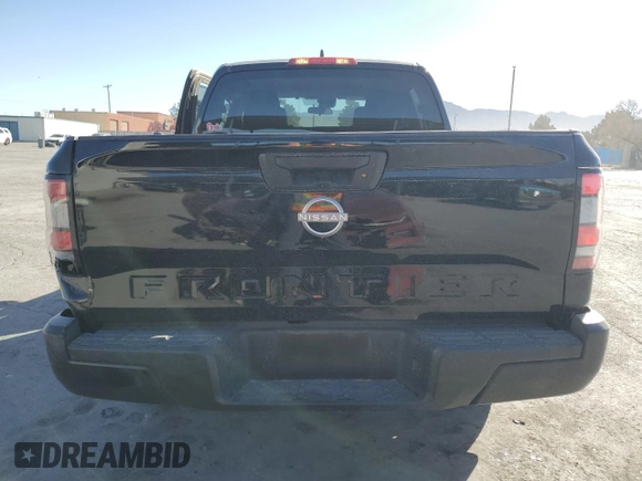 2024 Nissan Frontier SV z VIN 1N6ED1EJ4RN671735, wystawiony jako Copart lot #46666965 z przebiegiem 3 132 mil mil oraz Szkoda całkowita • Salvage title. Historia ofert i sprzedaży dostępna na DreamBid. Obrazek 6.