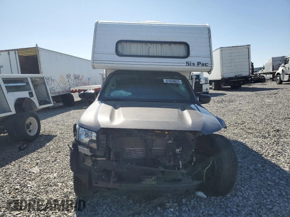 2022 Nissan Frontier S with VIN 1N6ED1CM1NN644435, listed as a Copart auction lot 61658825 with 28,780 mi miles and Salvage title. Bid and sale history available at DreamBid. Image 5.