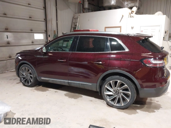 2019 Lincoln Nautilus Reserve z VIN 2LMPJ8L92KBL42653, wystawiony jako IAAI lot #41887906 z przebiegiem 52 450 mil mil oraz . Historia ofert i sprzedaży dostępna na DreamBid. Obrazek 14.