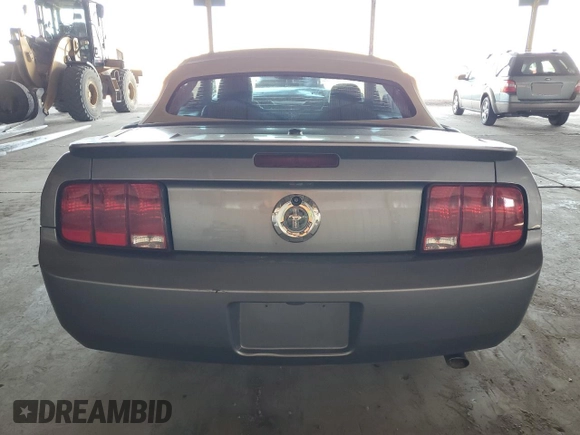 2007 Ford Mustang Deluxe with VIN 1ZVHT84N075365657, listed as a Copart auction lot 57357015 with 140,855 mi miles and Salvage title. Bid and sale history available at DreamBid. Image 6.