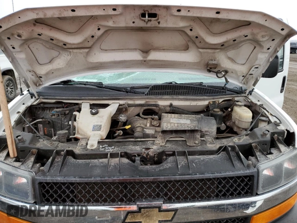 2017 Chevrolet Express Passenger LT z VIN 1GAZGPFF7H1225215, wystawiony jako Copart lot #47135935 z przebiegiem 161 084 mil mil oraz Szkoda całkowita • Salvage title. Historia ofert i sprzedaży dostępna na DreamBid. Obrazek 12.
