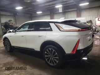 2025 Cadillac LYRIQ z VIN 1GYKPURL7SZ303441, wystawiony jako Copart lot #47011235 z przebiegiem 1 078 mil mil oraz Szkoda całkowita • Salvage title. Historia ofert i sprzedaży dostępna na DreamBid. Obrazek 2.