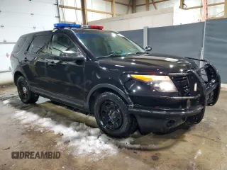 2015 Ford Utility Police Interceptor with VIN 1FM5K8AR4FGC26968, listed as a Copart auction lot 89174695 with 237,942 mi miles and Clean Title. Bid and sale history available at carsss.com. Image 4.