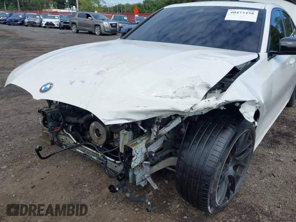2021 BMW 3 Series M340i xDrive with VIN 3MW5U9J01M8B89618, listed as a IAAI auction lot 40473458 with 58,438 mi miles. Bid and sale history available at carsss.com. Image 6.