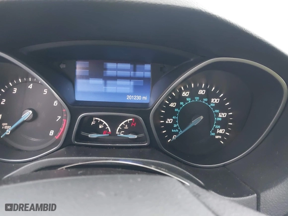 2014 Ford Focus SE with VIN 1FADP3F22EL110079, listed as a IAAI auction lot 41461344 with 201,230 mi miles. Bid and sale history available at carsss.com. Image 7.