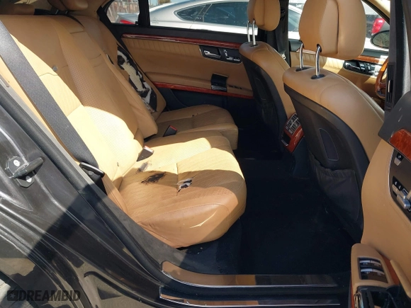 2009 Mercedes-Benz S-Class 5.5L V12 with VIN WDDNG76X09A273645, listed as a IAAI auction lot 41927453 with 1 mi miles. Bid and sale history available at carsss.com. Image 8.