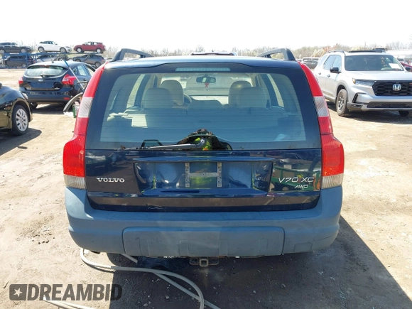 2002 Volvo V70 with VIN YV1SZ58DX21075265, listed as a IAAI auction lot 41983006 with 180,393 mi miles. Bid and sale history available at carsss.com. Image 16.