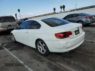 2008 BMW 3 Series 328i z VIN WBAWV13538P119914, wystawiony jako Copart lot #45046775 z przebiegiem 193 008 mil mil oraz Czysty tytuł • Clean title. Historia ofert i sprzedaży dostępna na DreamBid. Obrazek 2.