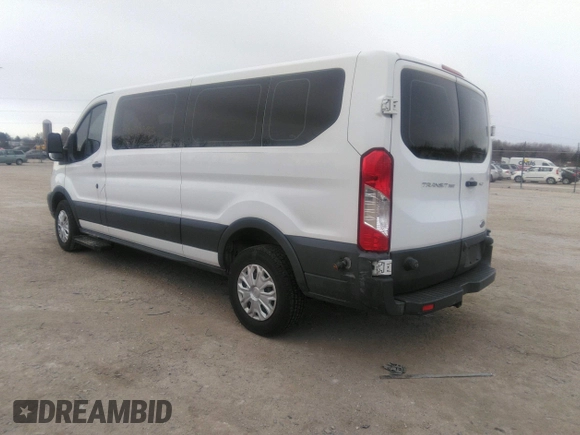 2018 Ford Transit Passenger XL z VIN 1FBZX2ZM6JKA56605, wystawiony jako IAAI lot #39020933 z przebiegiem 89 491 mil mil oraz . Historia ofert i sprzedaży dostępna na DreamBid. Obrazek 3.