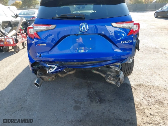 2019 Acura RDX w/A-Spec Pkg with VIN 5J8TC1H64KL011430, listed as a IAAI auction lot 41828462 with 83,791 mi miles. Bid and sale history available at carsss.com. Image 6.