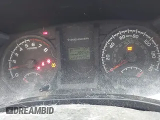 2017 Toyota Tacoma SR with VIN 5TFAX5GN7HX090832, listed as a IAAI auction lot 41903374 with 234,499 mi miles. Bid and sale history available at carsss.com. Image 7.