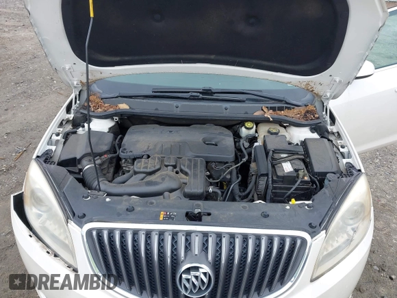 2014 Buick Verano with VIN 1G4PP5SK2E4145963, listed as a IAAI auction lot 42104486 with 121,151 mi miles. Bid and sale history available at carsss.com. Image 10.