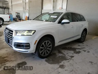 2017 Audi Q7 Prestige with VIN WA1VAAF77HD048557, listed as a Copart auction lot 46103055 with 150,897 mi miles and Clean Title. Bid and sale history available at carsss.com. Image 1.