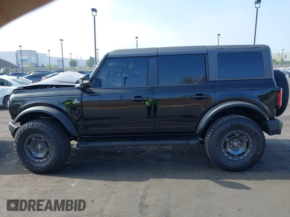 2024 Ford Bronco Outer Banks with VIN 1FMDE8BH2RLB45441, listed as a IAAI auction lot 41991322 with 4,056 mi miles and . Bid and sale history available at DreamBid. Image 15.