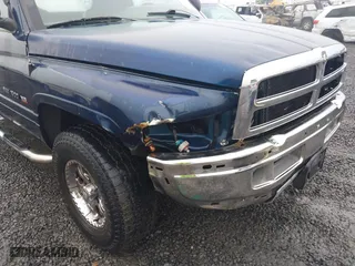2001 Dodge Ram 1500 with VIN 3B7HC13Z11M296543, listed as a IAAI auction lot 41302280 with 224,528 mi miles. Bid and sale history available at carsss.com. Image 6.