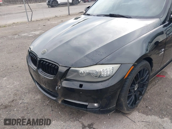 2011 BMW 3 Series 335i xDrive с VIN WBAPL5C53BA742364, выставлен на аукционе IAAI как лот 42604717 с пробегом 157 418 миль миль и . История ставок и продаж доступна на DreamBid. Изображение 6.