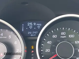 2012 Acura TL Auto z VIN 19UUA8F23CA013668, wystawiony jako IAAI lot #41717984 z przebiegiem 251 797 mil mil oraz . Historia ofert i sprzedaży dostępna na DreamBid. Obrazek 15.