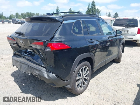 2025 Toyota Corolla Cross XLE with VIN 7MUDAABG4SV132327, listed as a IAAI auction lot 42500170 with 1,011 mi miles and . Bid and sale history available at DreamBid. Image 4.