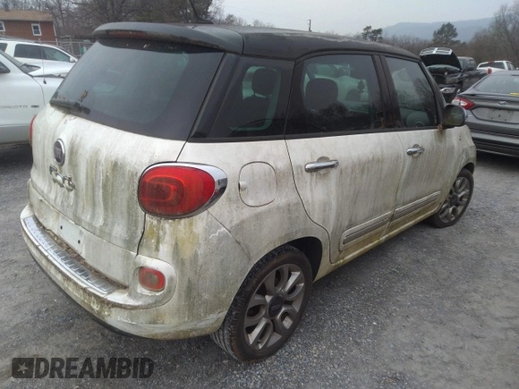 2014 FIAT 500L Lounge with VIN ZFBCFACH9EZ004072, listed as a IAAI auction lot 41205641 with 109,394 mi miles and . Bid and sale history available at DreamBid. Image 4.