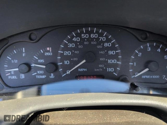 2005 Chevrolet Cavalier with VIN 1G1JC52F857147488, listed as a Copart auction lot 44445435 with 198,120 mi miles and Clean Title. Bid and sale history available at DreamBid. Image 8.