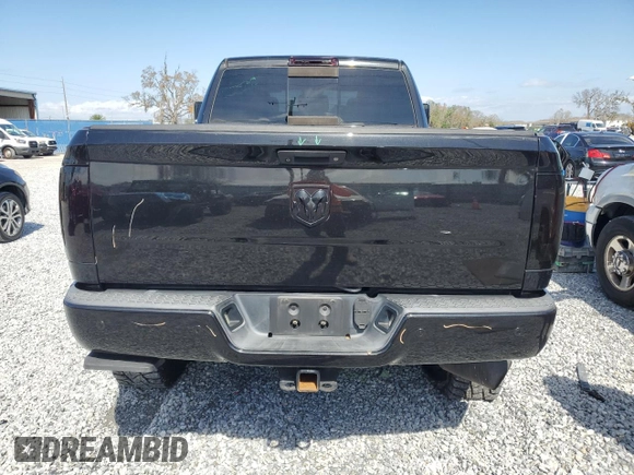 2016 Ram 2500 Laramie z VIN 3C6UR5NL7GG125419, wystawiony jako Copart lot #45638445 z przebiegiem 118 283 mil mil oraz Szkoda całkowita • Salvage title. Historia ofert i sprzedaży dostępna na DreamBid. Obrazek 6.
