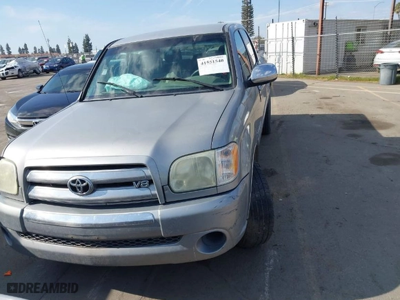 2005 Toyota Tundra SR5 with VIN 5TBET34125S464051, listed as a IAAI auction lot 41551540 with 374,191 mi miles. Bid and sale history available at carsss.com. Image 12.