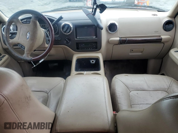 2005 Ford Expedition Limited with VIN 1FMFU20585LA67808, listed as a Copart auction lot 51276915 with 242,206 mi miles and Salvage Title. Bid and sale history available at carsss.com. Image 8.