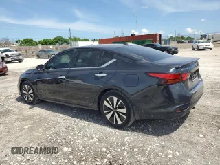 2022 Nissan Altima SV z VIN 1N4BL4DVXNN343346, wystawiony jako Copart lot #59208975 z przebiegiem 56 711 mil mil oraz Nie do naprawy • Non repairable. Historia ofert i sprzedaży dostępna na DreamBid. Obrazek 2.