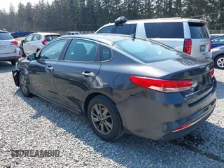 2016 Kia Optima LX Turbo with VIN 5XXGT4L10GG004351, listed as a IAAI auction lot 40053290 with 85,480 mi miles. Bid and sale history available at carsss.com. Image 3.