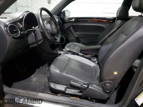 2012 Volkswagen Beetle 2.5L w/Sound/Nav PZEV with VIN 3VWJP7AT5CM637224, listed as a Copart auction lot 49949995 with 203,326 mi miles and Salvage Title. Bid and sale history available at DreamBid. Image 7.